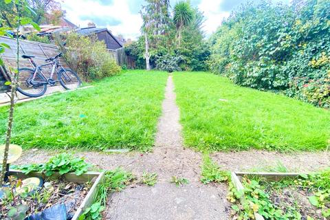 23 Marthorne Crescent, Harrow, HA3 5PL