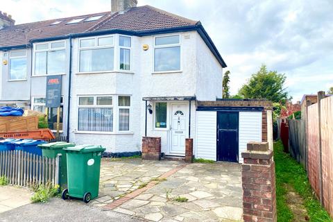 23 Marthorne Crescent, Harrow, HA3 5PL