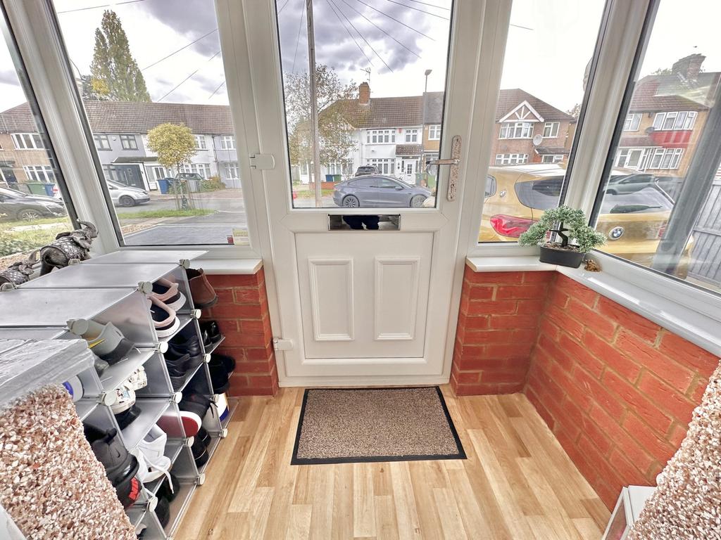 Adderley Road, Harrow, HA3 3 bed terraced house £525,000
