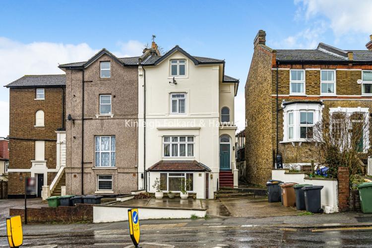 Kirkdale London SE26 1 bed apartment £1,500 pcm (£346 pw)