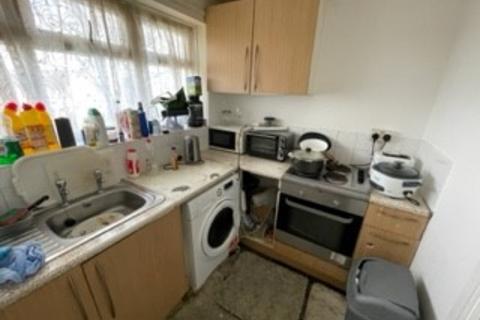 1 bedroom flat for sale, Christchurch Court, Southchurch Road, Southend-on-Sea, SS1