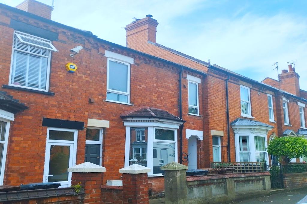 Albert Crescent, Lincoln LN1 6 bed terraced house for sale £375,000