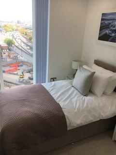 3 bedroom flat for sale, City West Tower, London, E15