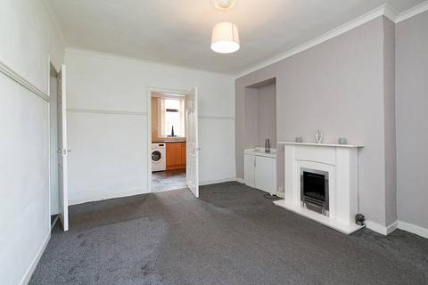 25 Longbar Avenue, Glengarnock, Beith, KA14 3BW