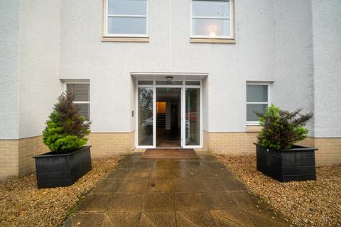 Flat 5, 2 Aidans Brae, Clarkston, Glasgow, G76 7EP