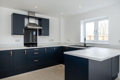 3 bedroom semi-detached house for sale - Plot 16, 4 Platinum Close, Boston Road, Gosberton  PE11 4NR