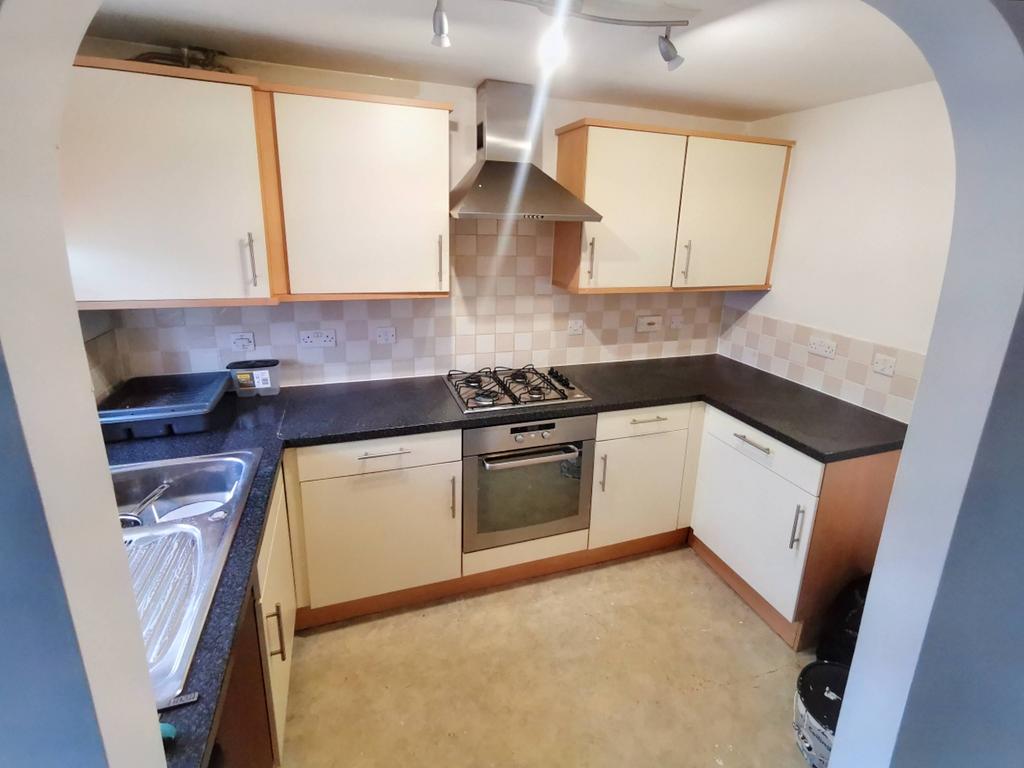 Willowbrook Gardens, St. Mellons CF3 2 bed terraced house £1,050 pcm