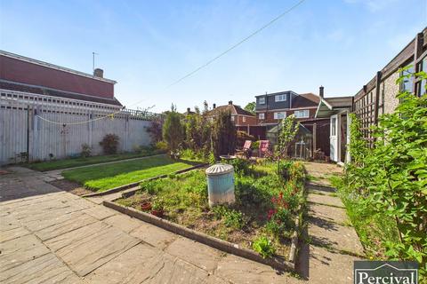 10 Bawtree Way, Colchester, CO3 4EP