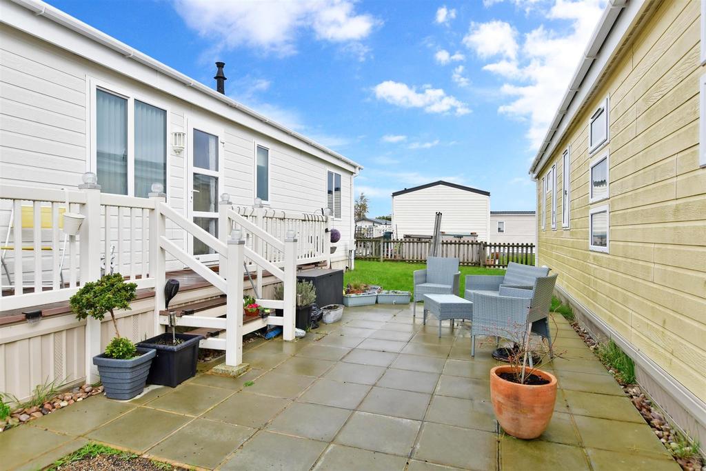 Patio / Decking
