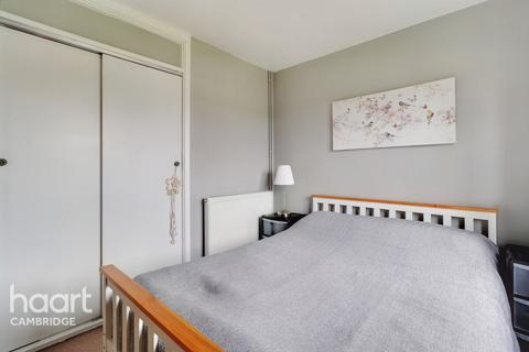 6 Ekin Walk, Cambridge, CB5 8PH