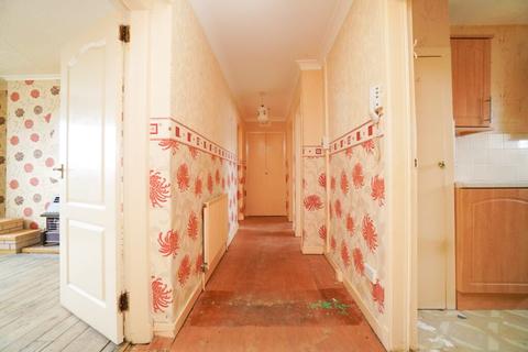 Flat 1/2, 30 Heathcot Avenue, Glasgow, G15 8NU