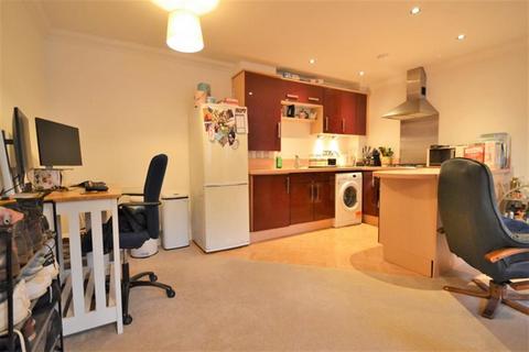 1 Edwards Close, Kings Worthy, Winchester, SO23 7HX