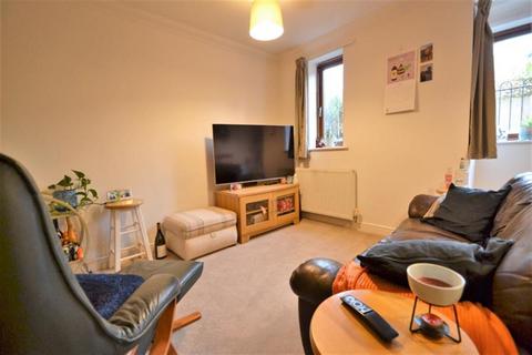1 Edwards Close, Kings Worthy, Winchester, SO23 7HX