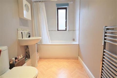 1 Edwards Close, Kings Worthy, Winchester, SO23 7HX