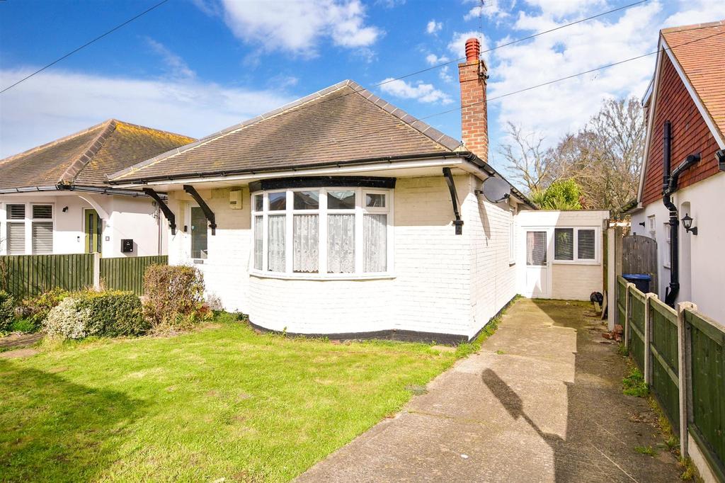 Bromstone Road, Broadstairs, Kent 2 bed detached bungalow for sale £375,000