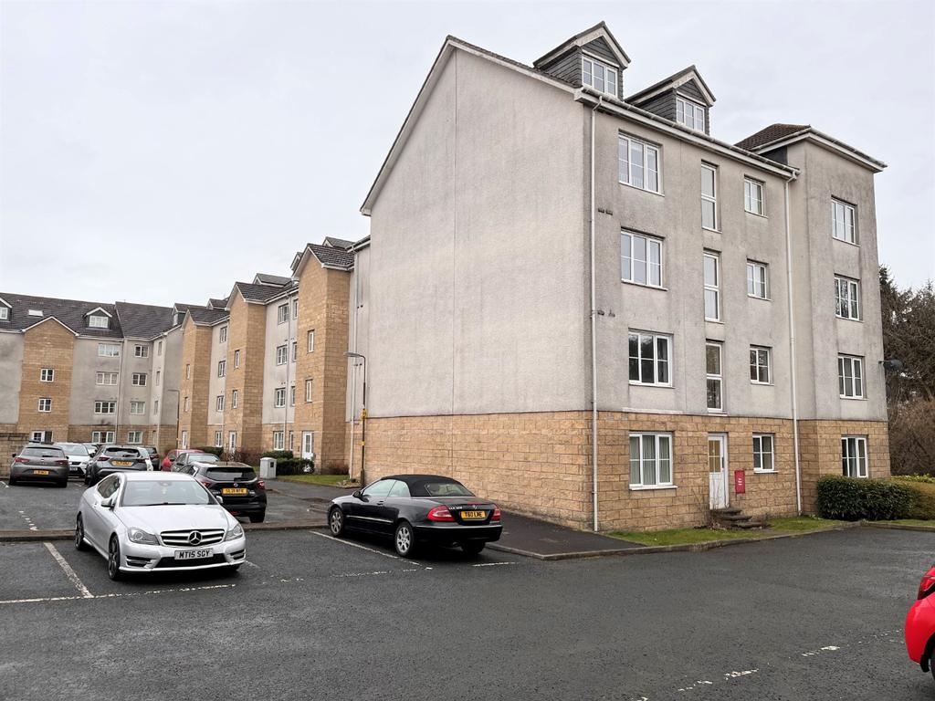 Queens Crescent, Eliburn, Livingston... 1 bed flat £615 pcm (£142 pw)