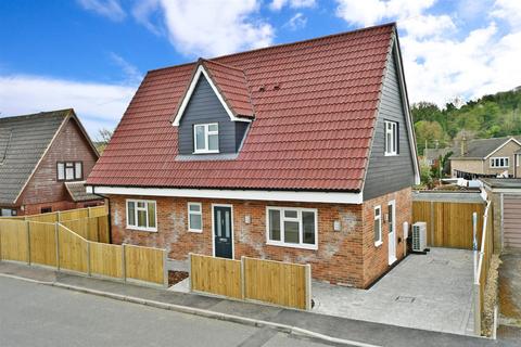 3 bedroom detached house for sale, Stanford Way, Cuxton, Rochester, Kent
