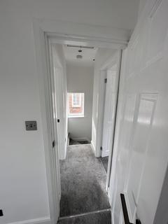 3 bedroom semi-detached house to rent, Ruskin Avenue, Leyland, United Kingdom, PR25
