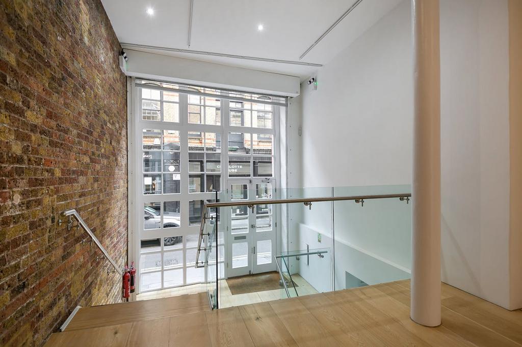 23 Charlotte Road EC2 A3 PBShoreditch Showroom Office Re