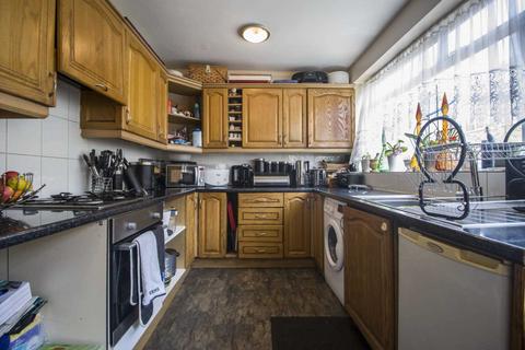 173 Walton Road, London, E12 5RN