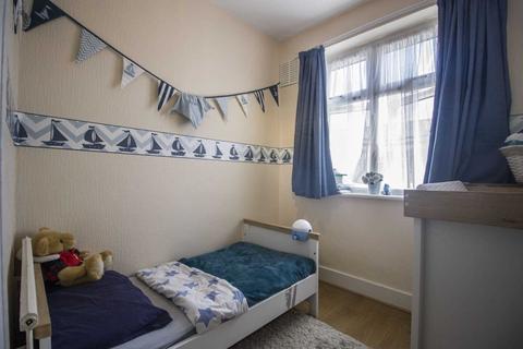 173 Walton Road, London, E12 5RN