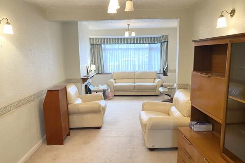 185 Albany Park Avenue, Enfield, EN3 5NY