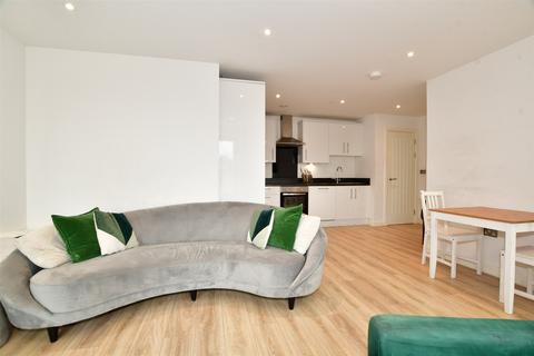 2 bedroom apartment for sale - North Street, Horsham, West Sussex