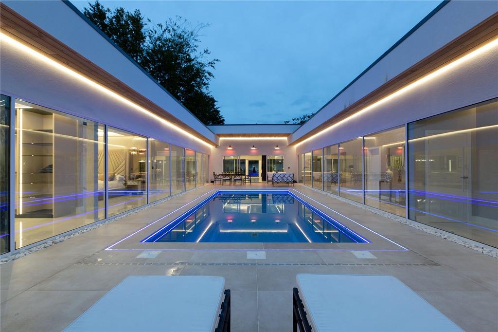 Kirklake Road, Formby, Liverpool, Merseyside, L37 4 bed detached house for sale £2,000,000