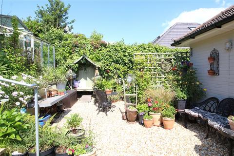 20 Barton Drive, Barton On Sea, New Milton, BH25 7JJ