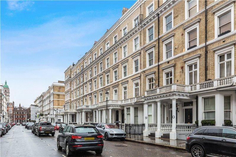 Elvaston Place, South Kensington, SW7 2 bed apartment - £1,200,000