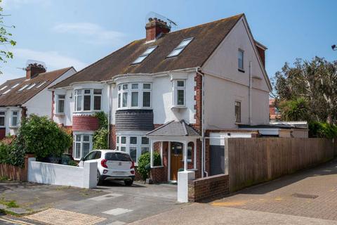 3 bedroom semi-detached house to rent, 48 Woodhouse Road, Hove BN3 5NE