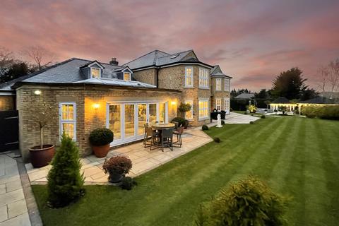 15 Wellington Drive, Wynyard, Billingham, TS22 5QJ