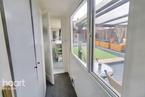 94 Perry Spring, Harlow, CM17 9DH