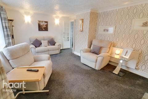 94 Perry Spring, Harlow, CM17 9DH