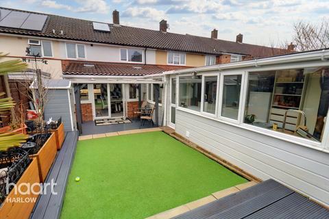 94 Perry Spring, Harlow, CM17 9DH