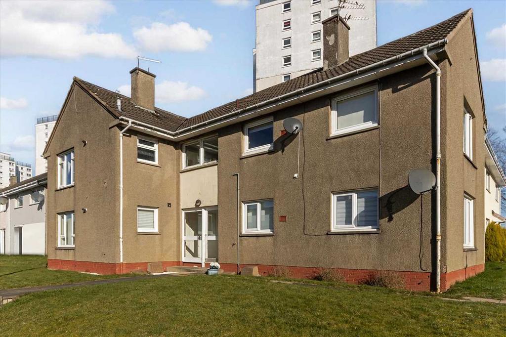 Baillie Drive, Calderwood, EAST KILBRIDE 2 bed apartment £83,000