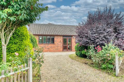 13 Feckenham Road, Headless Cross, Redditch, B97 5AS