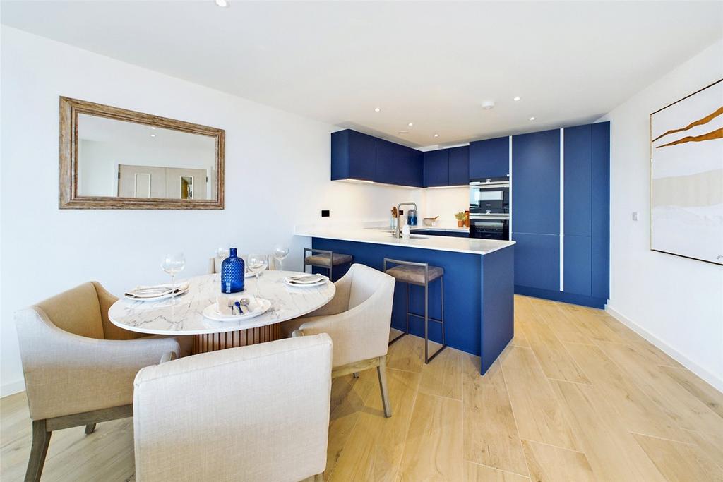 Kitchen/Dining Area