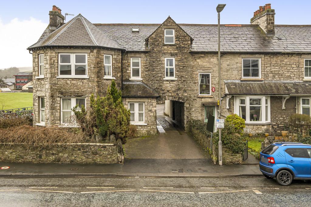 Flat 5, Westfield House, 8890 Shap... 2 bed flat £185,000