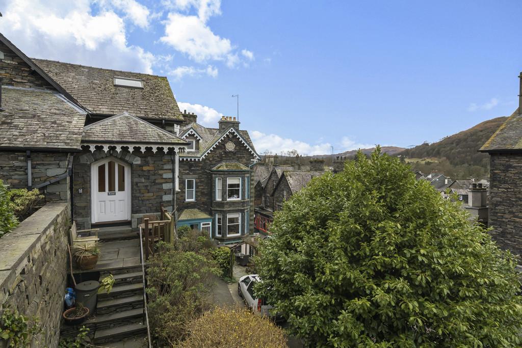 Rydale, 4 Studio House, Lake Road, Ambleside, Cumbria, LA22 0AD 2 bed apartment for sale £340,000