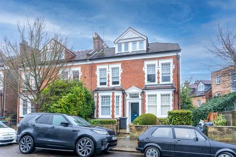 3 bedroom apartment to rent, Highgate Avenue, London, N6