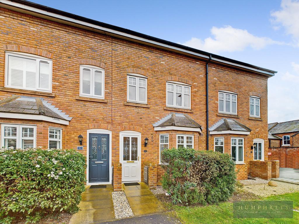 Cherry Gardens, Boughton, Chester 3 bed terraced house for sale £300,000