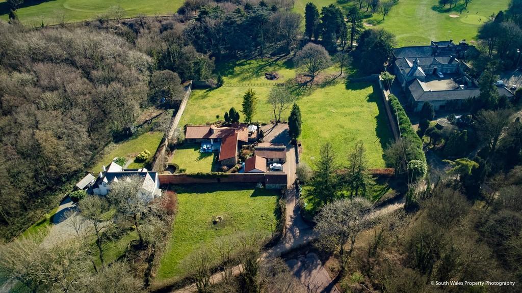 Wenvoe Castle, Wenvoe, Vale Of CF5 6BE 5 bed detached