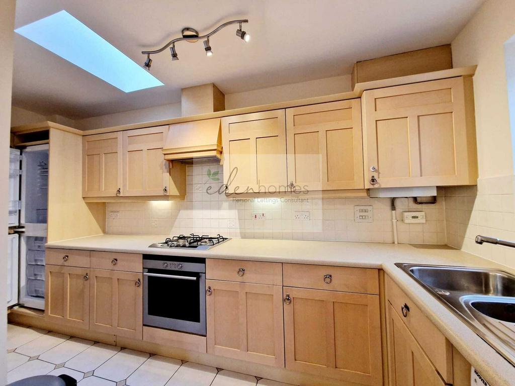 Kitchen 1