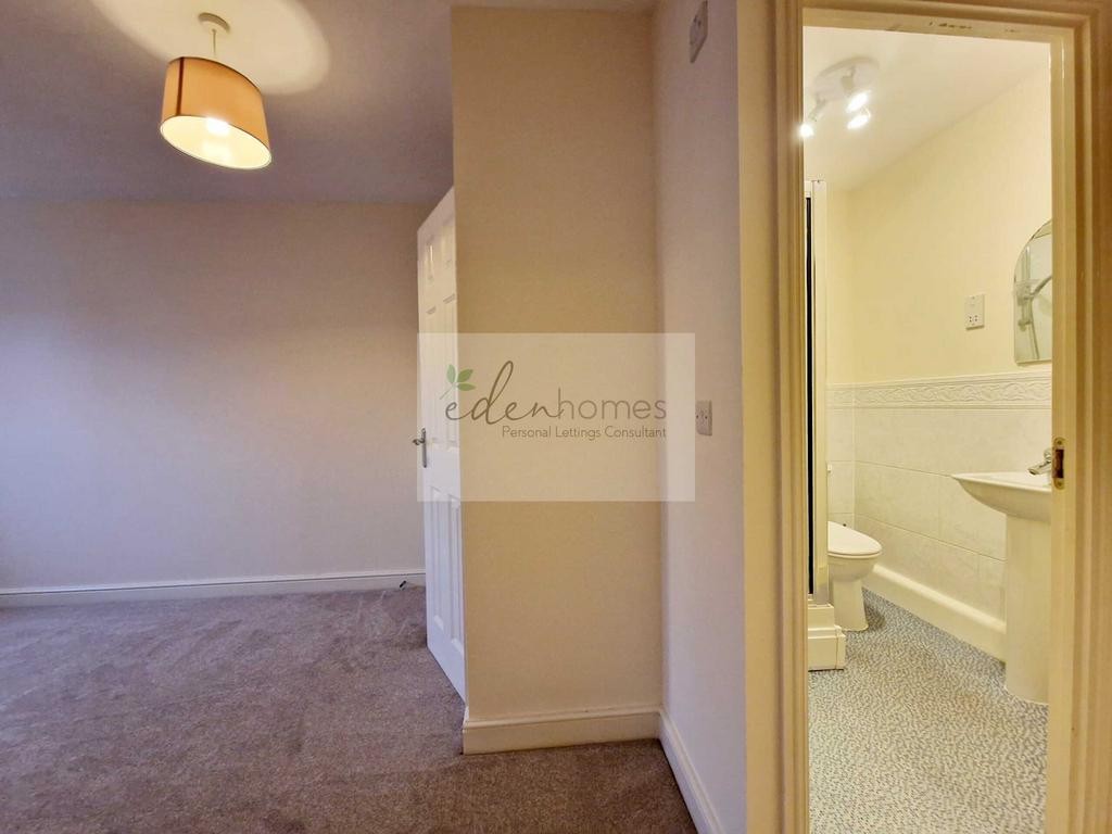 Master and ensuite