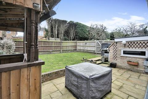 5 bedroom detached house for sale - Rolvenden Gardens, Emstead Woods
