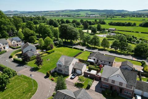 16 Larghan View, Coupar Angus, Blairgowrie, PH13 9FH