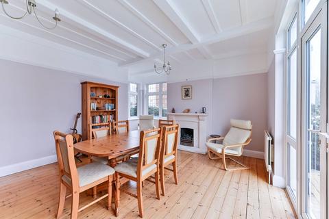 17 Fitzjames Avenue, Croydon, CR0 5DL