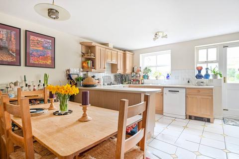 4 bedroom terraced house for sale - NORTHWEALD LANE, North Kingston, Kingston upon Thames, KT2