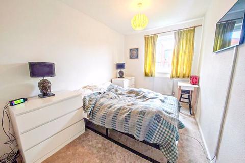 2 bedroom flat for sale - Cleanthus Road, London